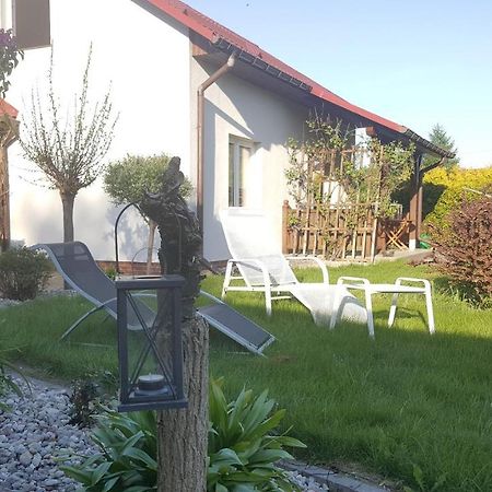 Domek Nad Jeziorem Bystrzyna Swidwin Luaran gambar