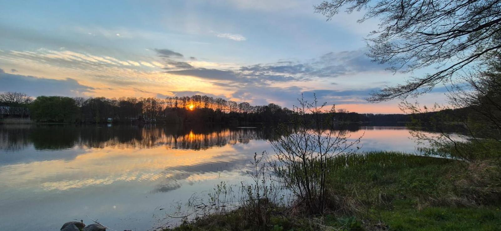 Domek Nad Jeziorem Bystrzyna Swidwin Luaran gambar